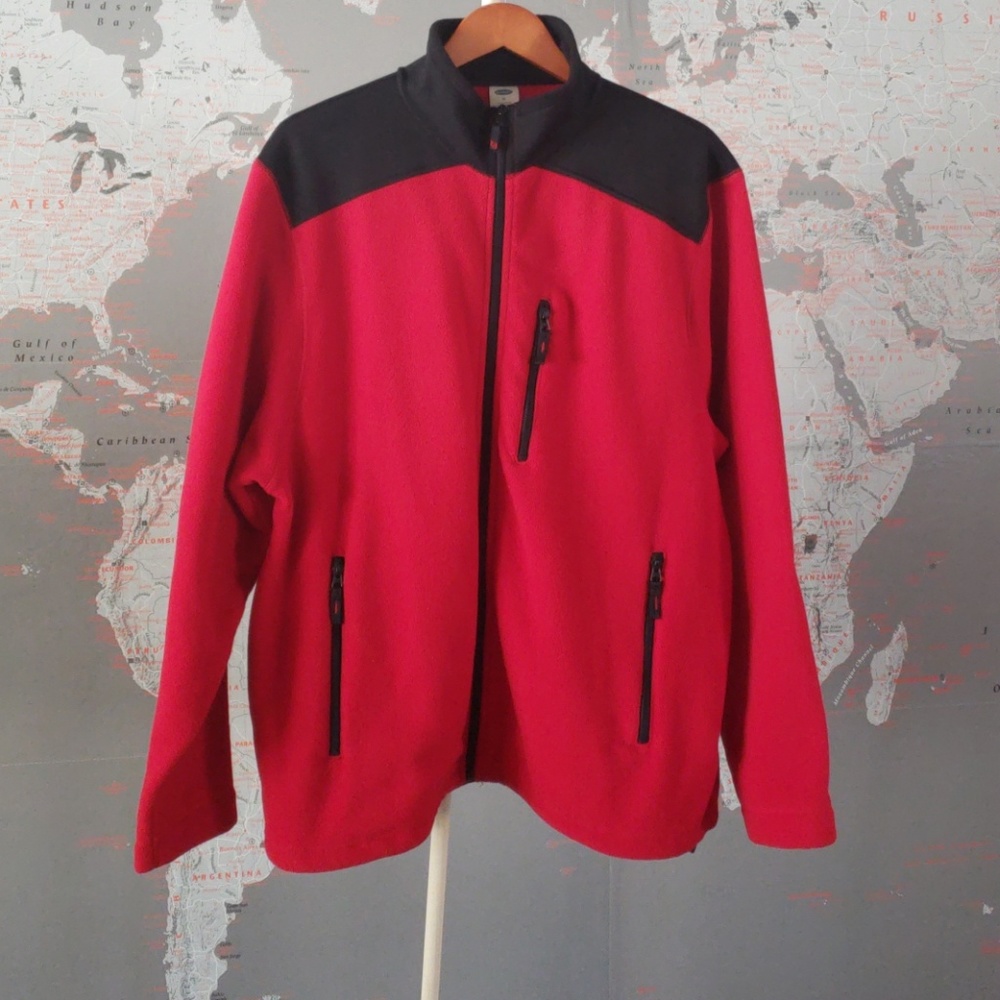 Red/Black Old Navy Sweater Full zipper Size XL.